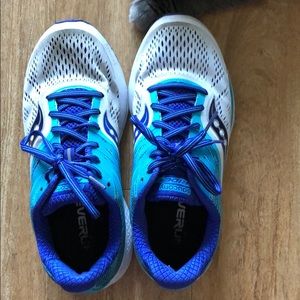 Saucony Running Shoes 8.5